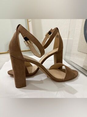 Nine West Pruce Women’s Tan Suede Ankle-Strap Heels - Size 9.5